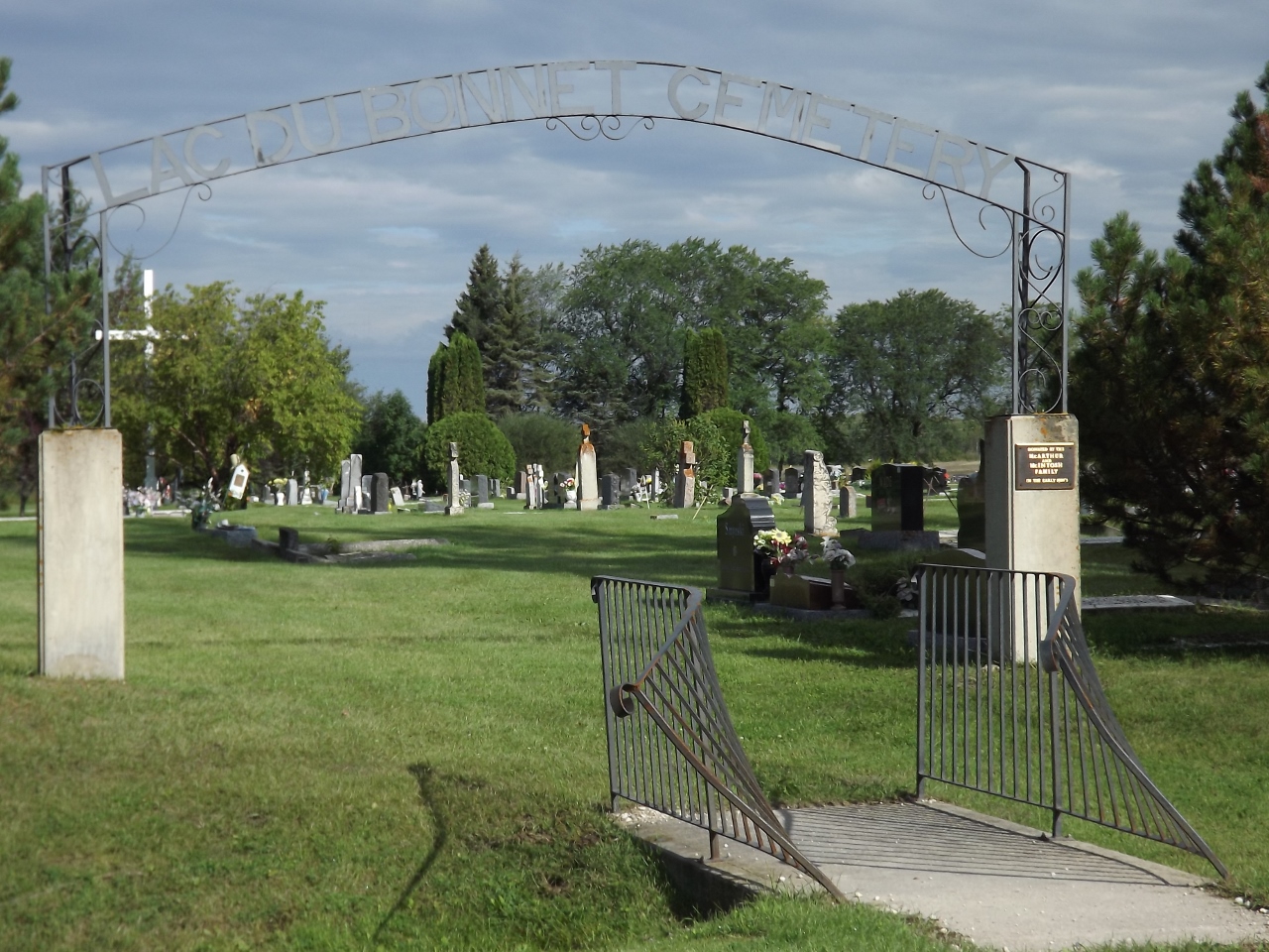 Lac Du Bonnet Cemetery